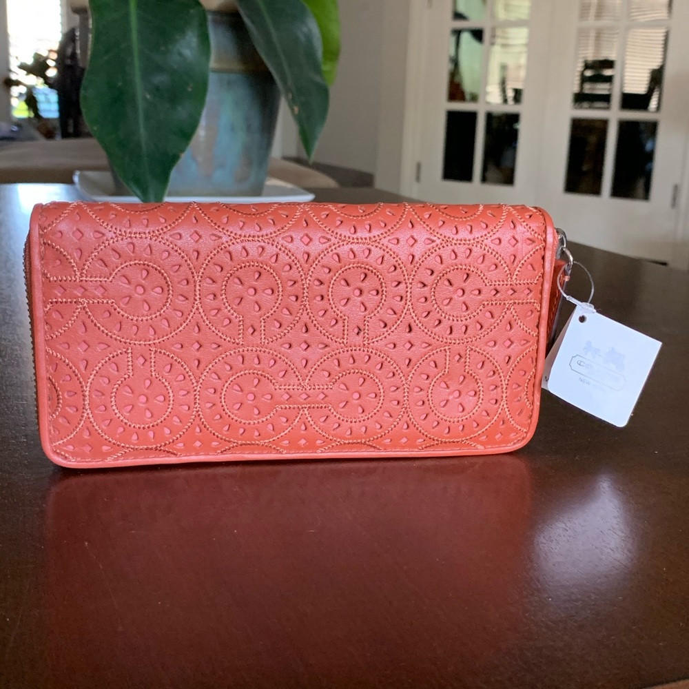 COACH Wallet Coral Leather Zip Around Monogram NEW